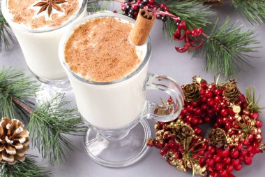 Eggnog bardak