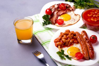 Yumurtalı kahvaltı.