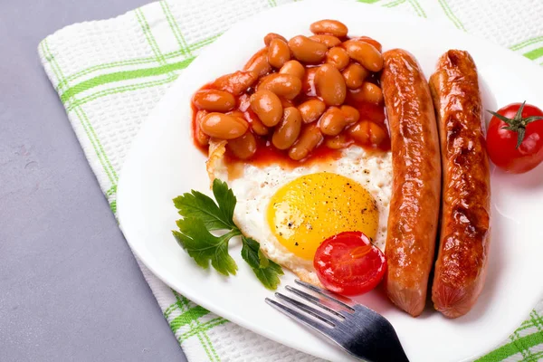 Yumurtalı kahvaltı.