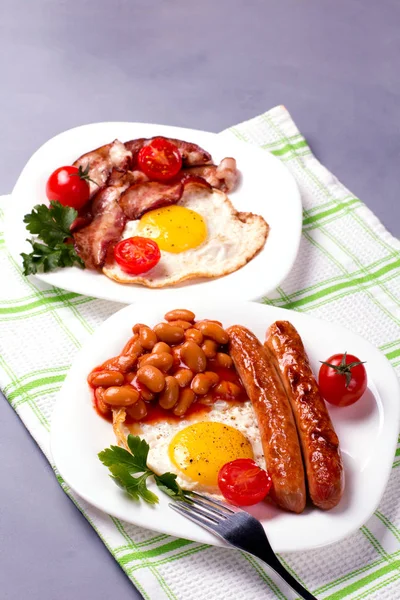 Desayuno con huevos fritos — Foto de Stock