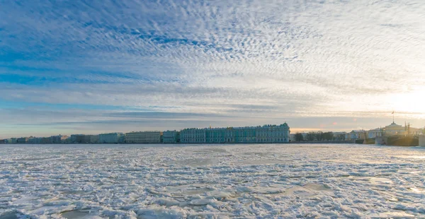 Palacio Embankment, Palacio de Invierno (Ermita ) — Foto de Stock