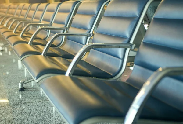 Assentos vazios no aeroporto . — Fotografia de Stock