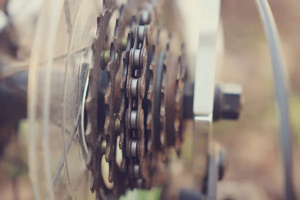 Mechanical gears parts of the bicycle, metal, gears, sport. — Stock Photo, Image