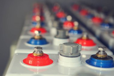 Akümülatör Dc akü elektrik akım arabalar ve aygıtları şarj sanayi