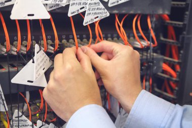 mühendis veri işleme Merkezi, ISS Internet servis sağlayıcısı tutun fiber yama halatlar.