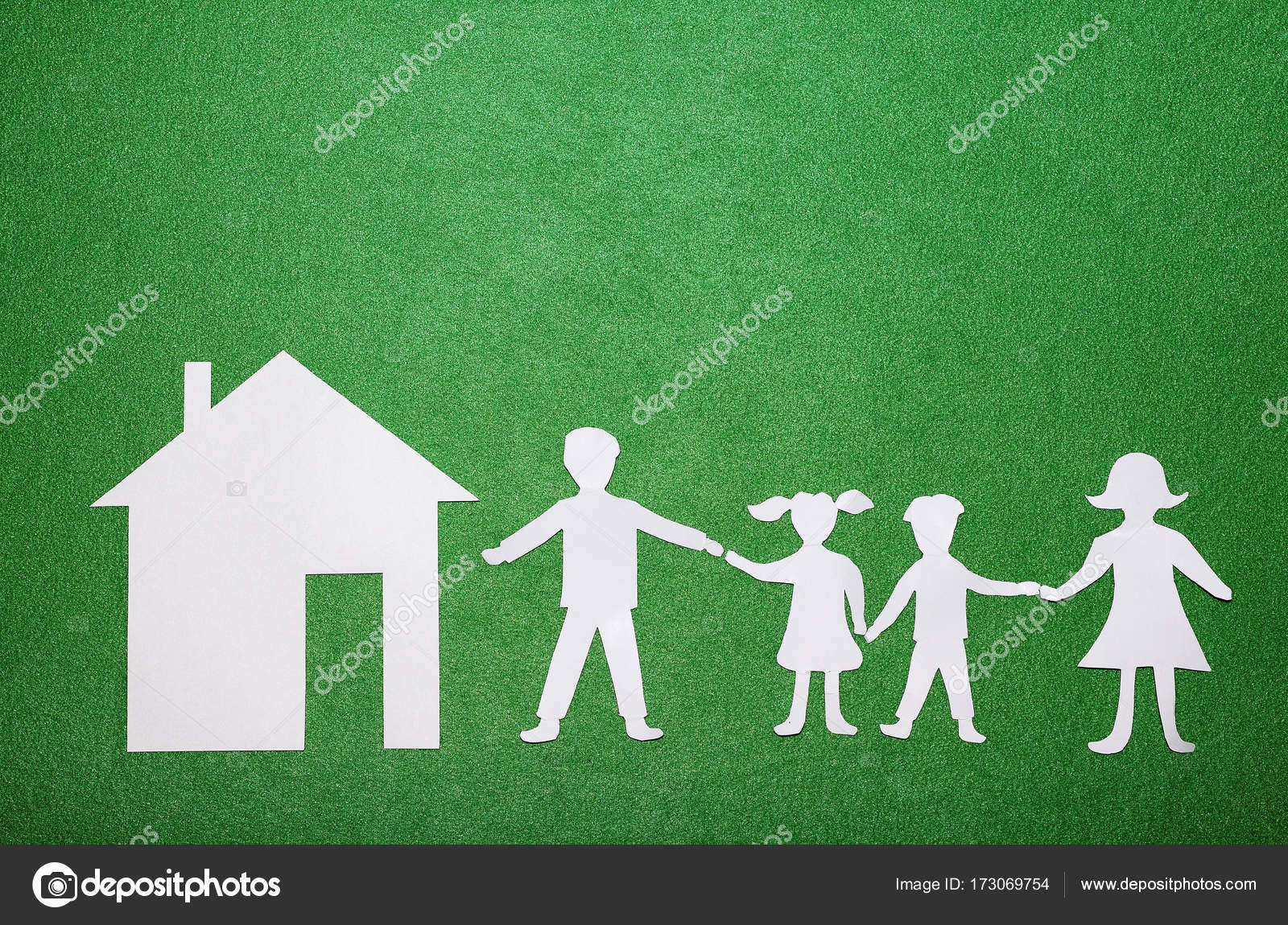 Parents And Children Holding Hands Paper Family Figures House Parents And Children Holding Hands Paper Family Figures House