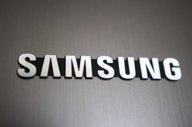 Minsk, Beyaz Rusya - 14 Nisan 2018: Samsung logo. Güney Koreli çok uluslu elektronik şirketi.