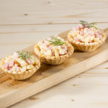 Hamburger ve patates tartlets