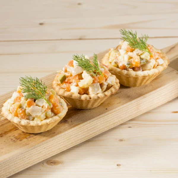 Rus salatası tartlets 