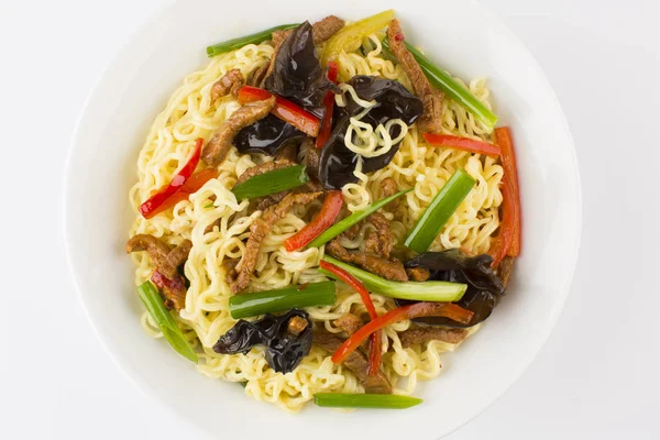 Fried noodles with vegetables — Stock Photo, Image