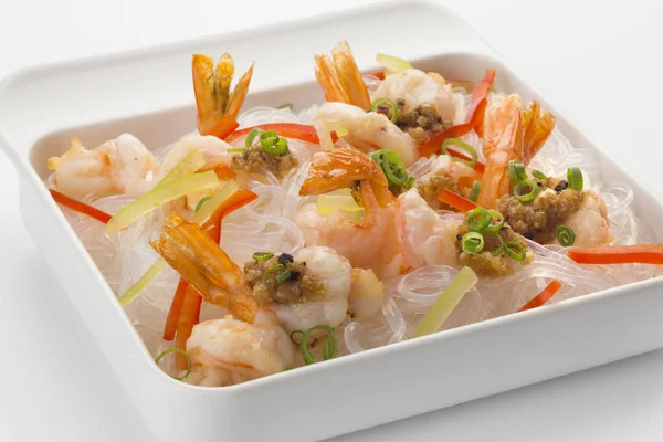 Karides funchoza ve sebze ile 