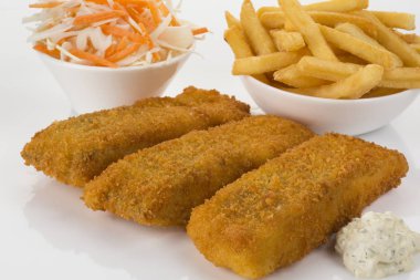 Salatalı balık ve patates.