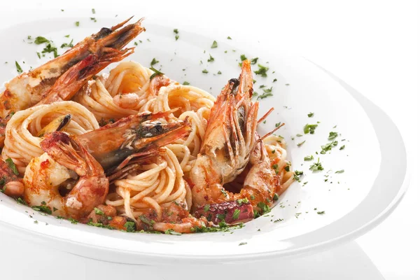 Karides domates makarna İtalyan mutfak