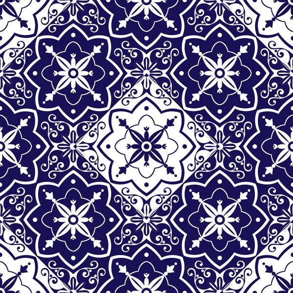 Tiles pattern vector with diagonal chess blue and white ornaments. Portuguese azulejo, mexican, spanish, arabic or moroccan motifs. Tiled background for wallpaper, wrapping paper or fabric. — Stock Vector