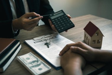 Ajanlar kredi ödeme oranı veya tutarı hesaplıyor