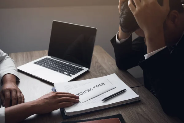 Female Manager Handed Out Sack Male Employee While Being Stressed — Stock Photo, Image