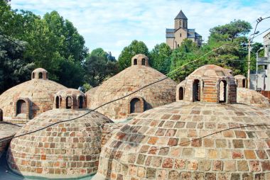 Tiflis 'te sülfür banyosu