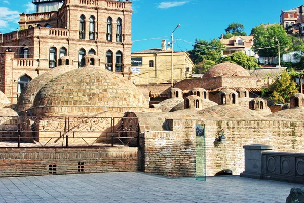 Baños de azufre fotos de stock, imágenes de Baños de azufre sin