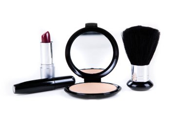 Makyaj kompakt, Vakfı, fırça, ruj ve maskara