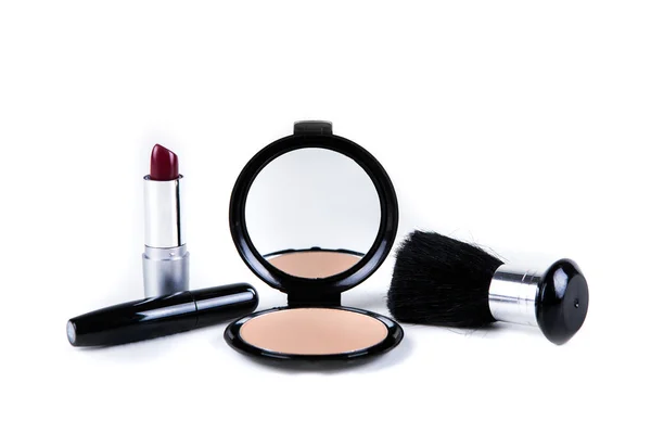 Makyaj kompakt, Vakfı, fırça, ruj ve maskara 
