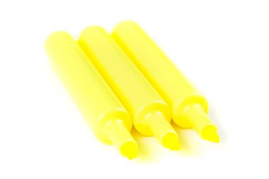 Üç sarı Fosforlu Kalemler