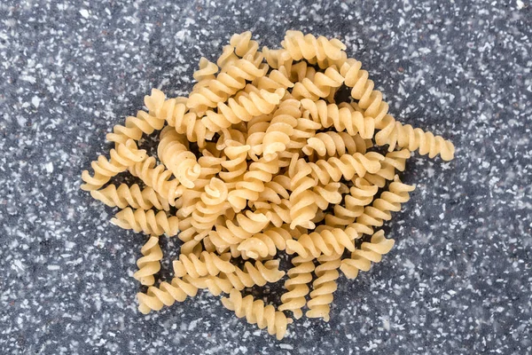 Καστανό ρύζι fusilli — Φωτογραφία Αρχείου