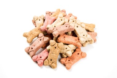 Çok renkli köpek bisküvi yığını 