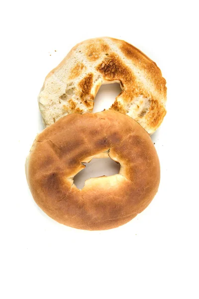 Plain white toasted bagels — Stock Photo, Image