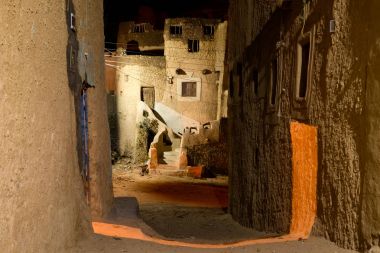 Her gece çöl kale vahasında Siwa Mısır'daki Shali