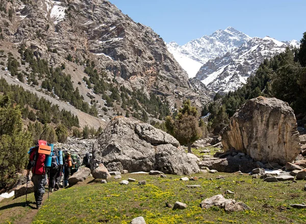 Escalada Kirguistán Pamir Alai Campamento Alpino Dugoba Imágenes De Stock Sin Royalties Gratis