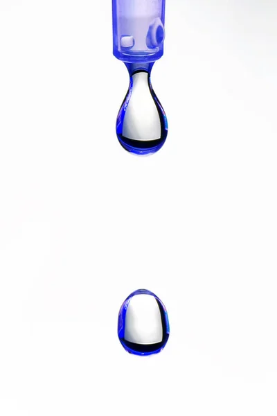 Bela gota de água — Fotografia de Stock