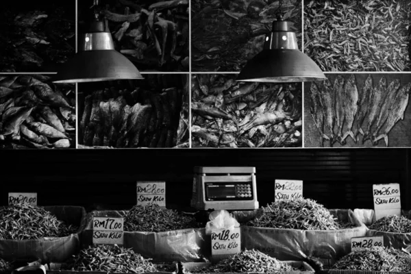 fish open market in black and white