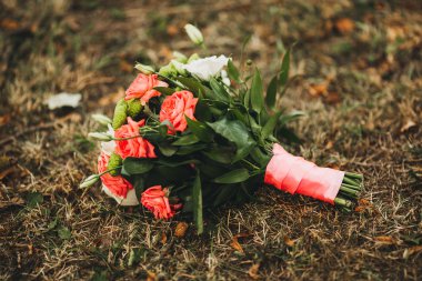 Düğün güzel gelin buketi güzel gelin buketi ile ile