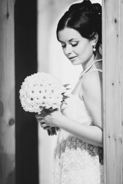 Mutlu gelin sabah. Gelin hazırlanıyor. Düğün resmi.