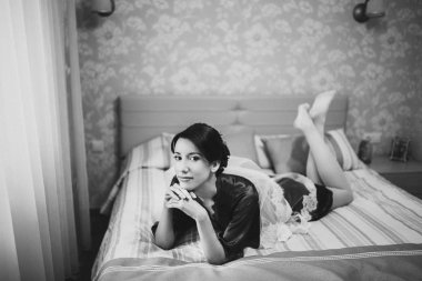 mutlu gelin sabah. Gelin hazırlanıyor.