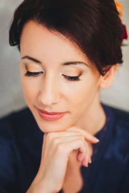 mutlu gelin sabah. Gelin hazırlanıyor.