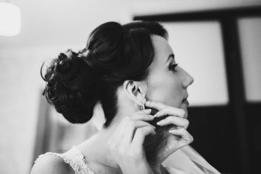 mutlu gelin sabah. Gelin hazırlanıyor.