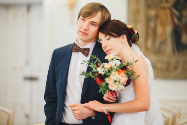 Mutlu gelin ve damat düğünlerinde