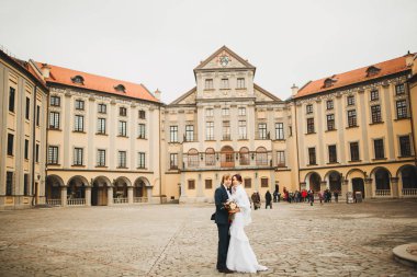 Gelin ve Damat Düğün içinde çift
