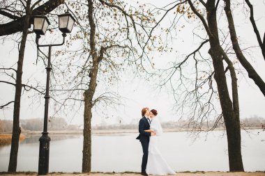 Gelin ve Damat Düğün içinde çift