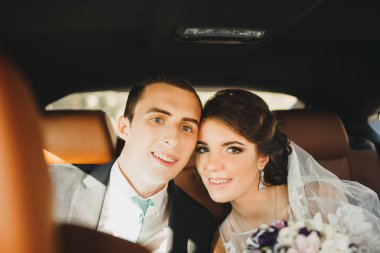 Gelin ve Damat Düğün içinde çift