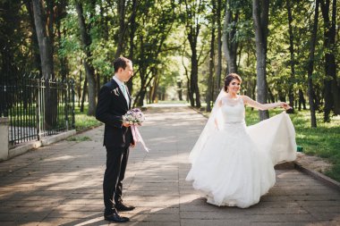 Gelin ve Damat Düğün içinde çift