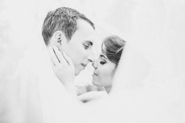 Mutlu gelin ve damat düğünlerinde