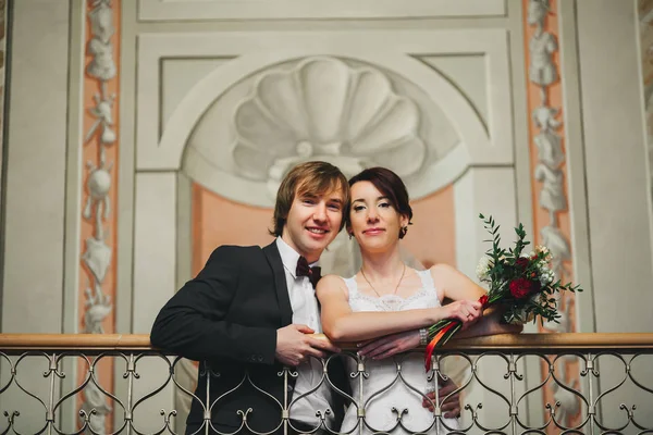 Happy bride and groom on their wedding — Stock Photo, Image