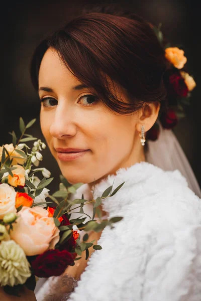 Retrato de noiva bonita — Fotografia de Stock