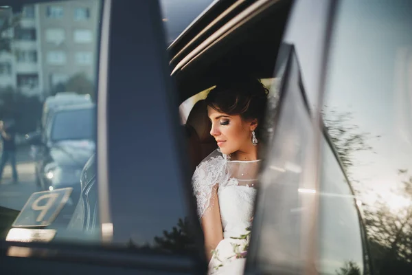 Retrato de noiva bonita — Fotografia de Stock