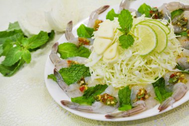 Deniz ürünleri sos, sıcak ve baharatlı karides