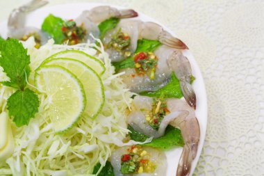 Deniz ürünleri sos, sıcak ve baharatlı karides