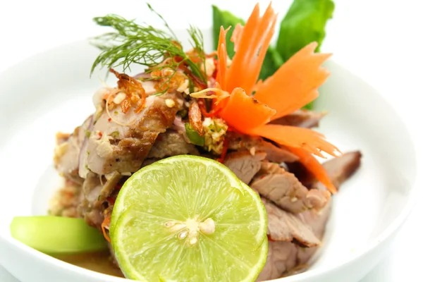 Izgara domuz deniz ürünleri sos ile