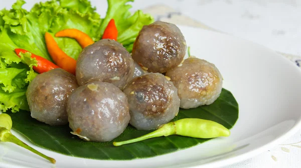 Tapiokabällchen mit Schweinefleischfüllung — Stockfoto